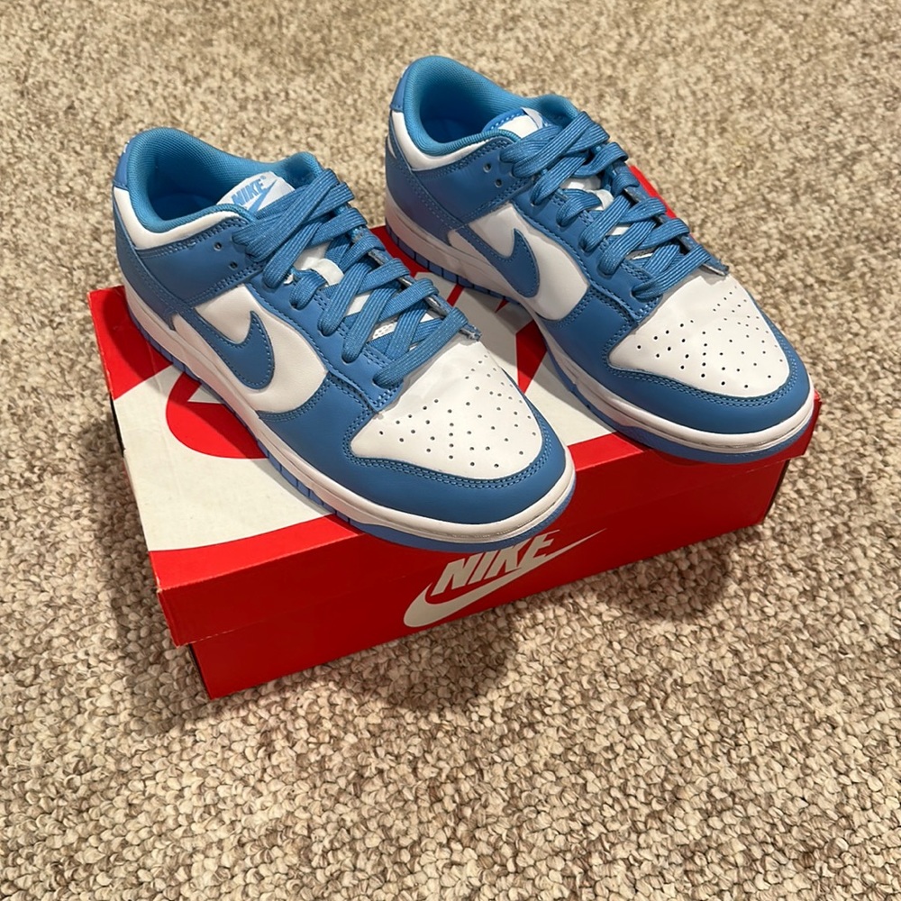 Nike Dunk low Retro unc